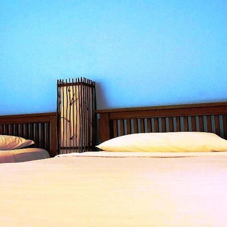 Smile House Guesthouse Τσιάνγκ Μάι Εξωτερικό φωτογραφία