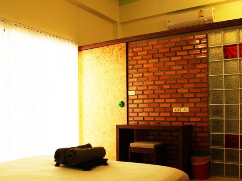 Smile House Guesthouse Τσιάνγκ Μάι Εξωτερικό φωτογραφία
